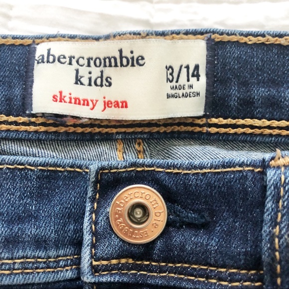 KIDS ABERCROMBIE & Fitch SKINNY JEANS SIZE 13-14 - Picture 2 of 8